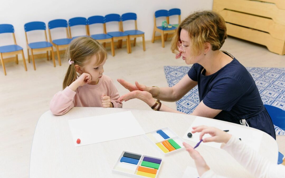 Formation AESH : quelles formations pour aller plus loin ?